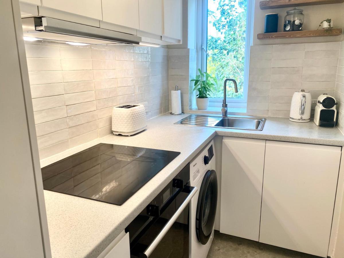 Newly Refurbished 2 Bedroom Apartment In South Londres Exterior foto