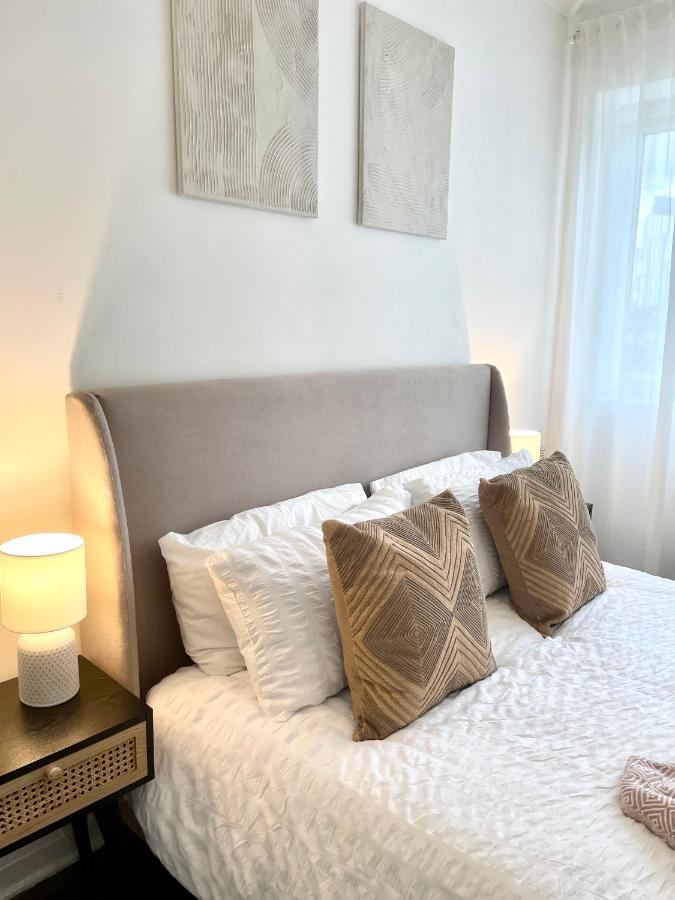 Newly Refurbished 2 Bedroom Apartment In South Londres Exterior foto